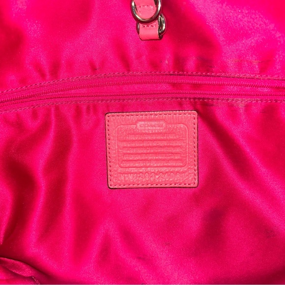 Coach Pink Shoulder Bag with Chain Straps - Picture 3 of 11